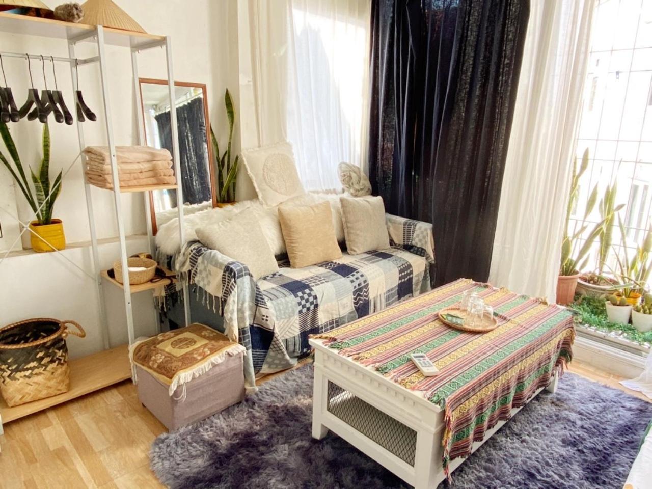 Luna Old Quarter Homestay Room #5 Hanoi Esterno foto